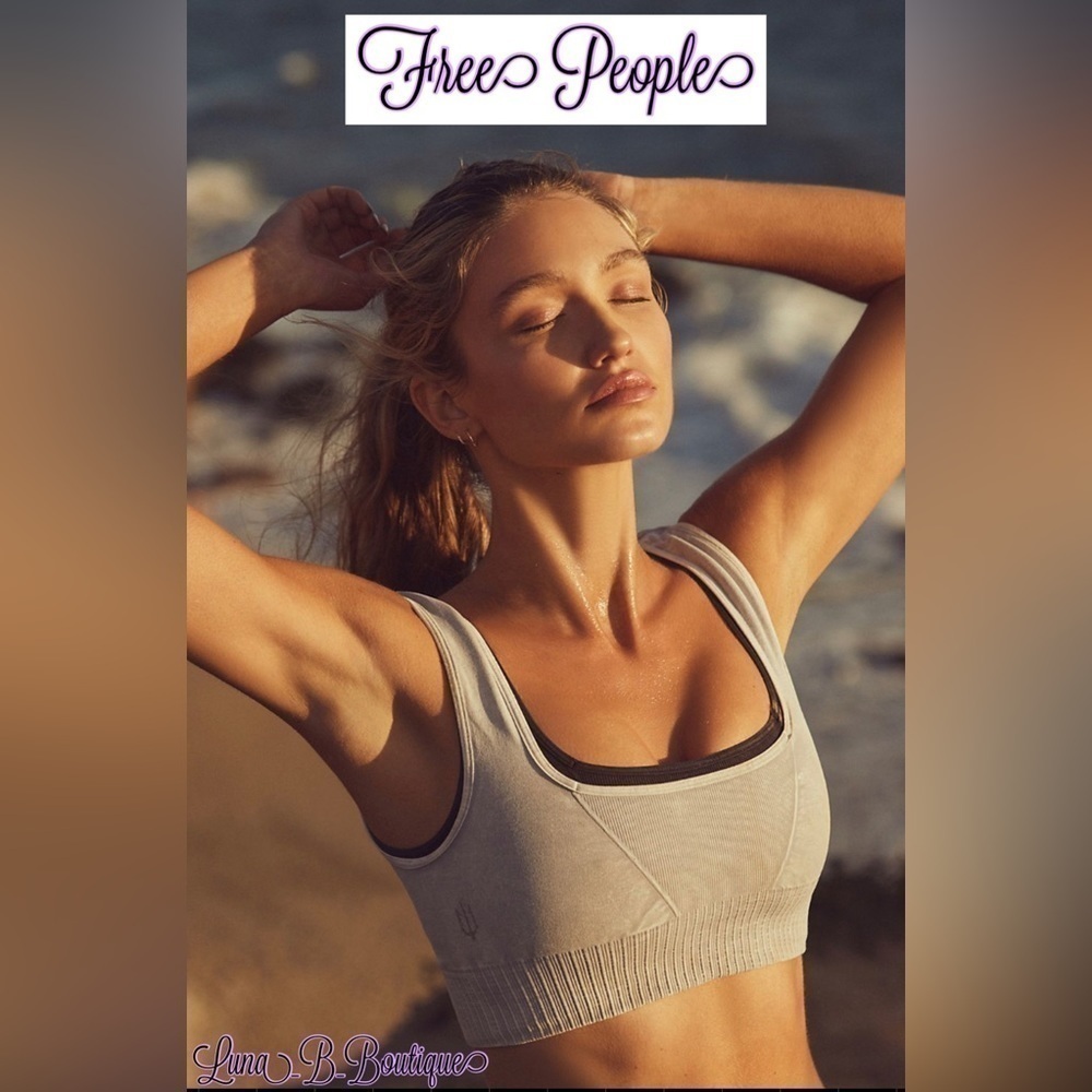 🆕⚡️Free People⚡️Good Karma Square Neck Bra in “Ice Grey”⚡️